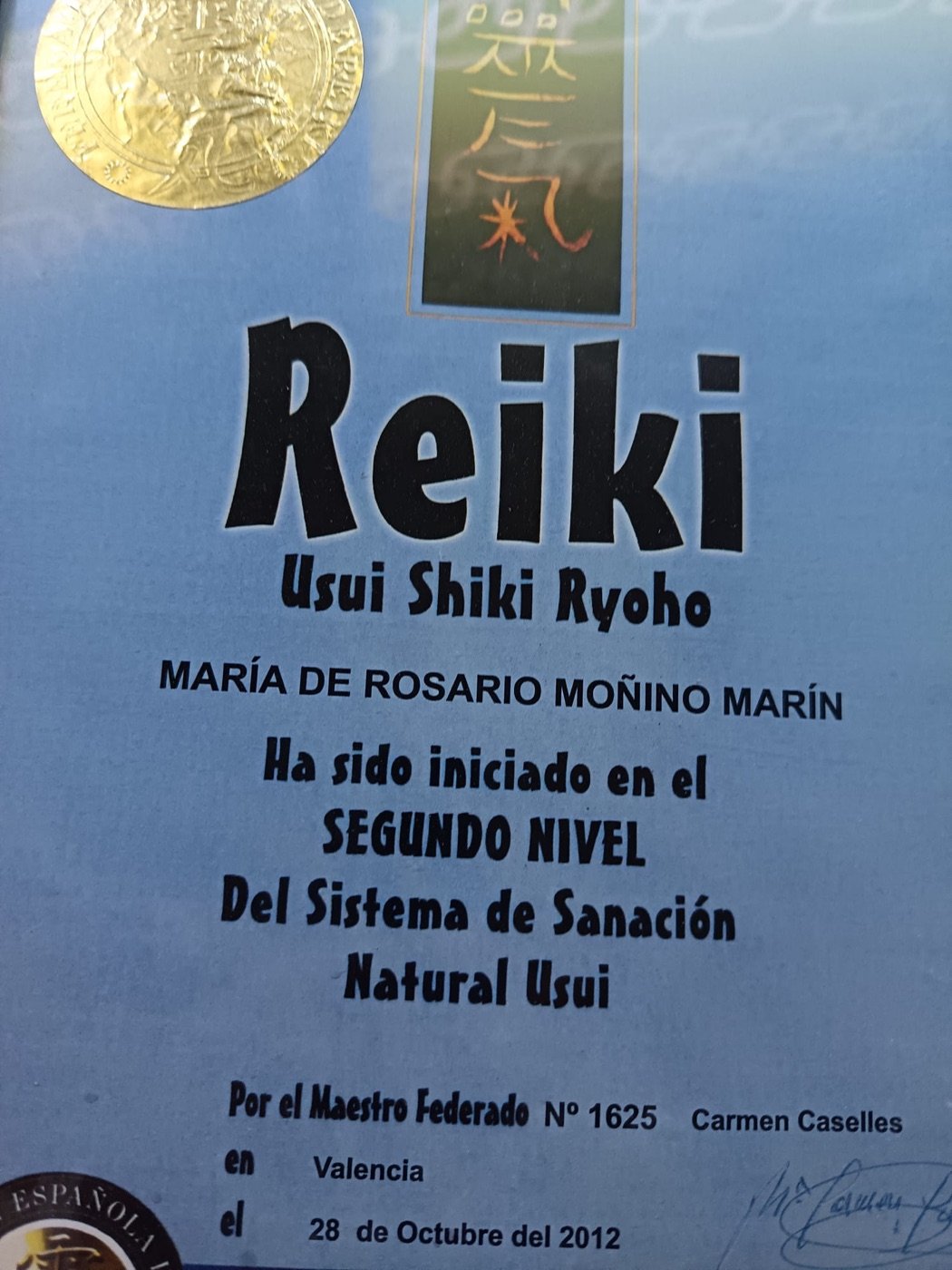 Título de Segundo Nivel de Reiki Usui de Charo Moñino